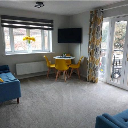 2 Bedroom Apartment Exhall Zewnętrze zdjęcie