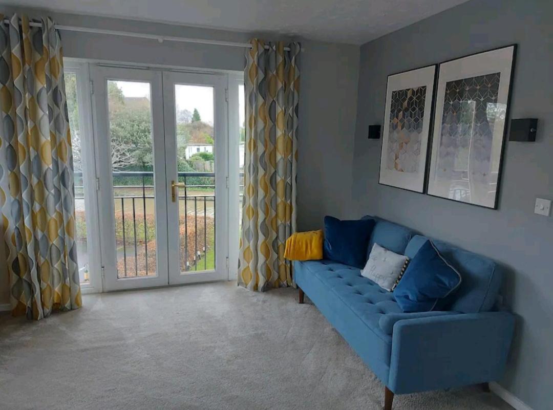 2 Bedroom Apartment Exhall Zewnętrze zdjęcie