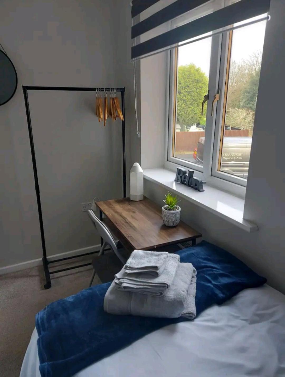 2 Bedroom Apartment Exhall Zewnętrze zdjęcie